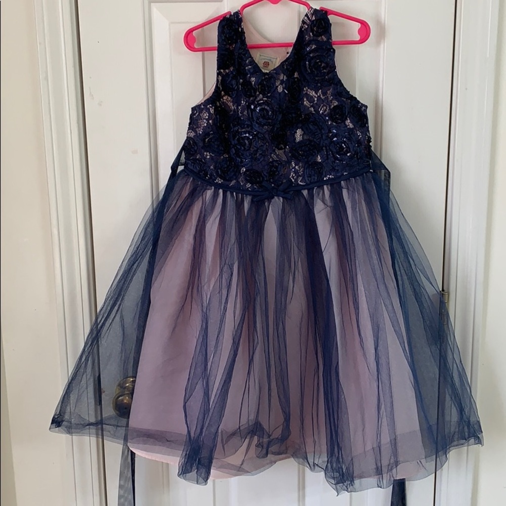 Girls party dress